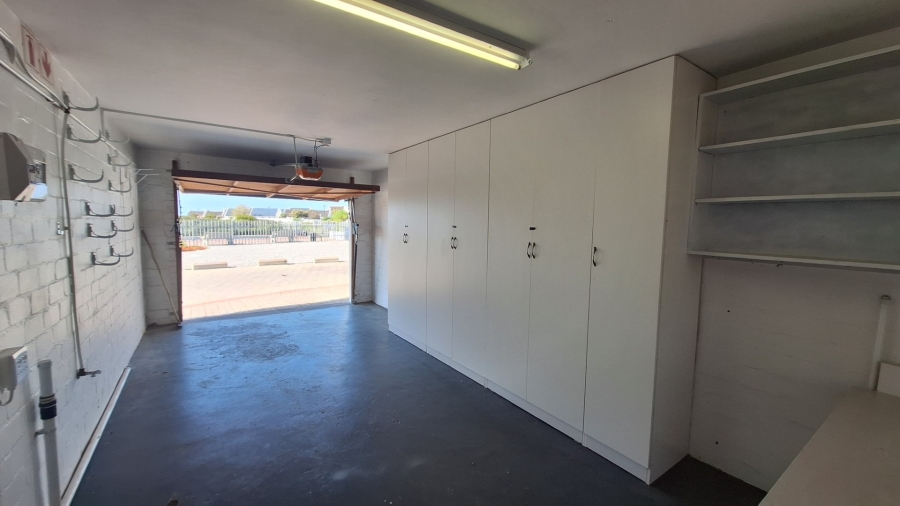 2 Bedroom Property for Sale in Dwarskersbos Western Cape